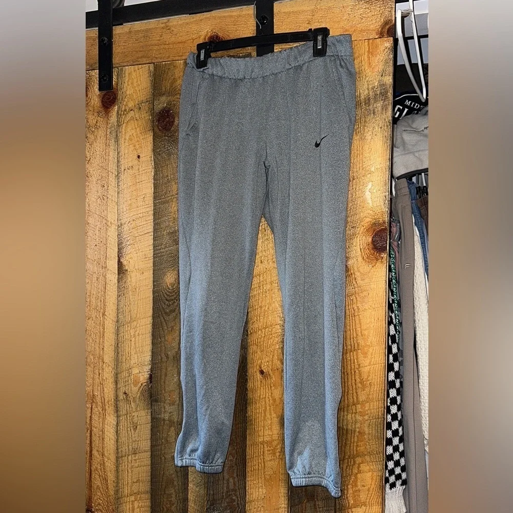 Nike joggers
